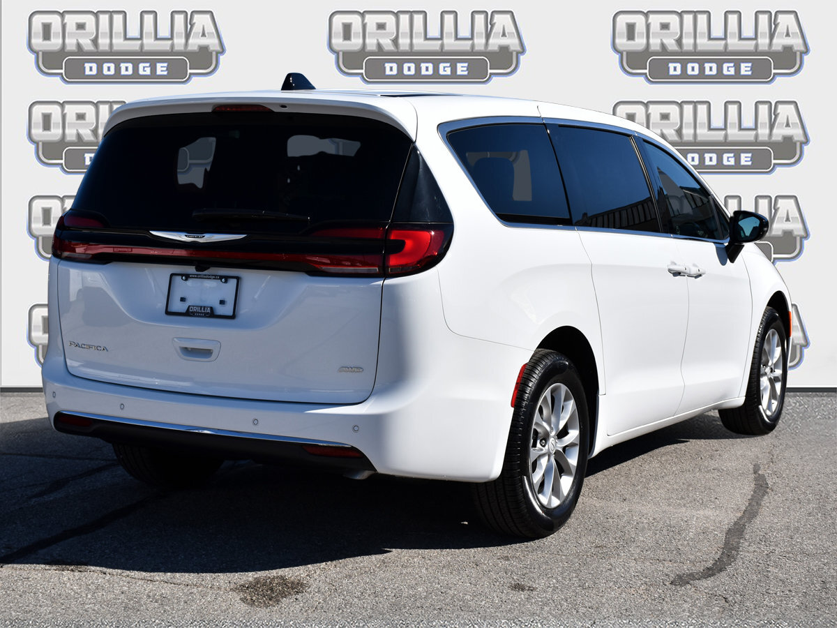 2026 Chrysler Pacifica