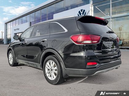 used 2019 Kia Sorento car, priced at $18,149