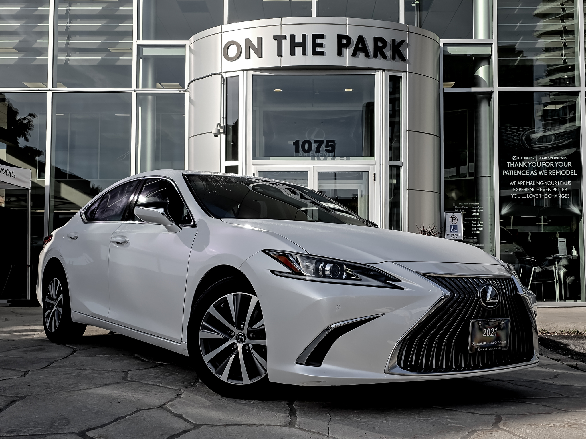 2021 Lexus ES