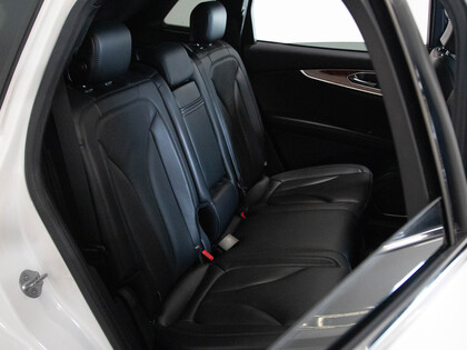 used 2019 Lincoln Nautilus car, priced at $27,900