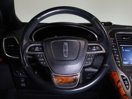 used 2019 Lincoln Nautilus car, priced at $27,900