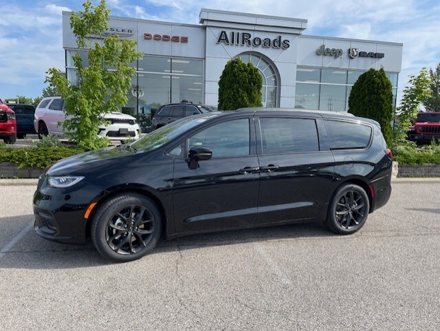 2026 Chrysler Pacifica