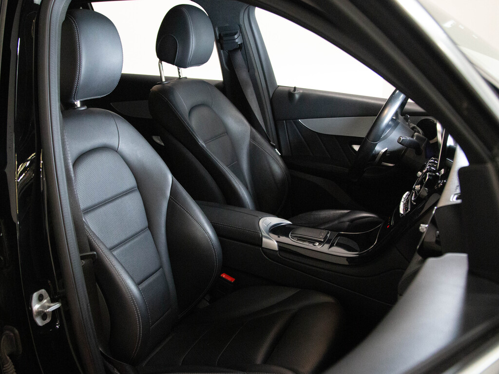2022 Mercedes-Benz GLC 300 4MATIC, Toronto, Cash