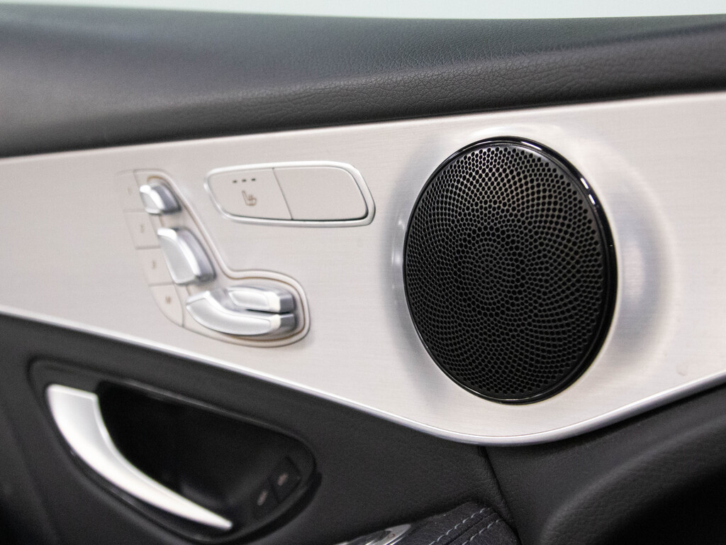 2022 Mercedes-Benz GLC 300 4MATIC, Toronto, Cash