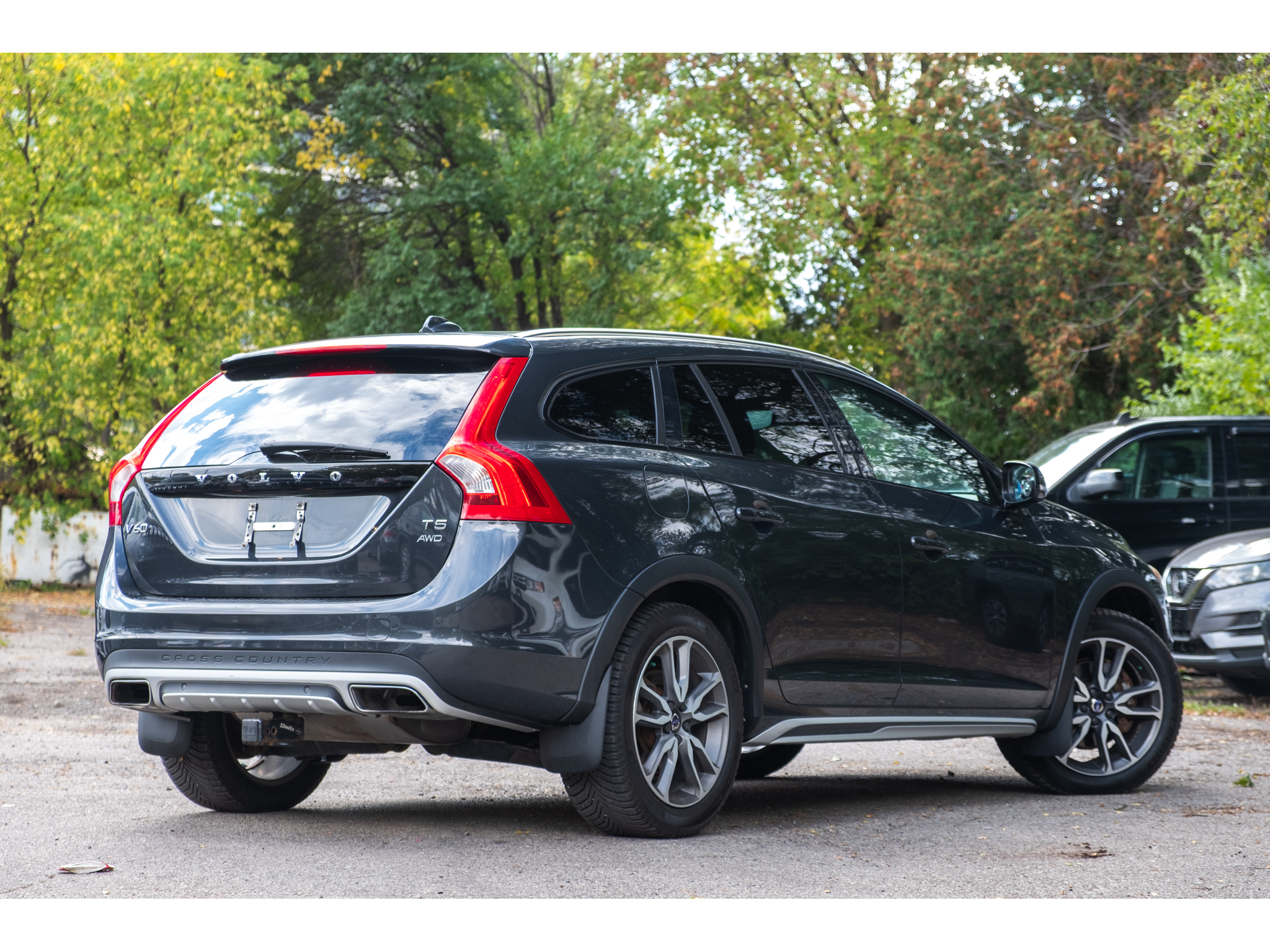 2017 Volvo V60 Cross Country