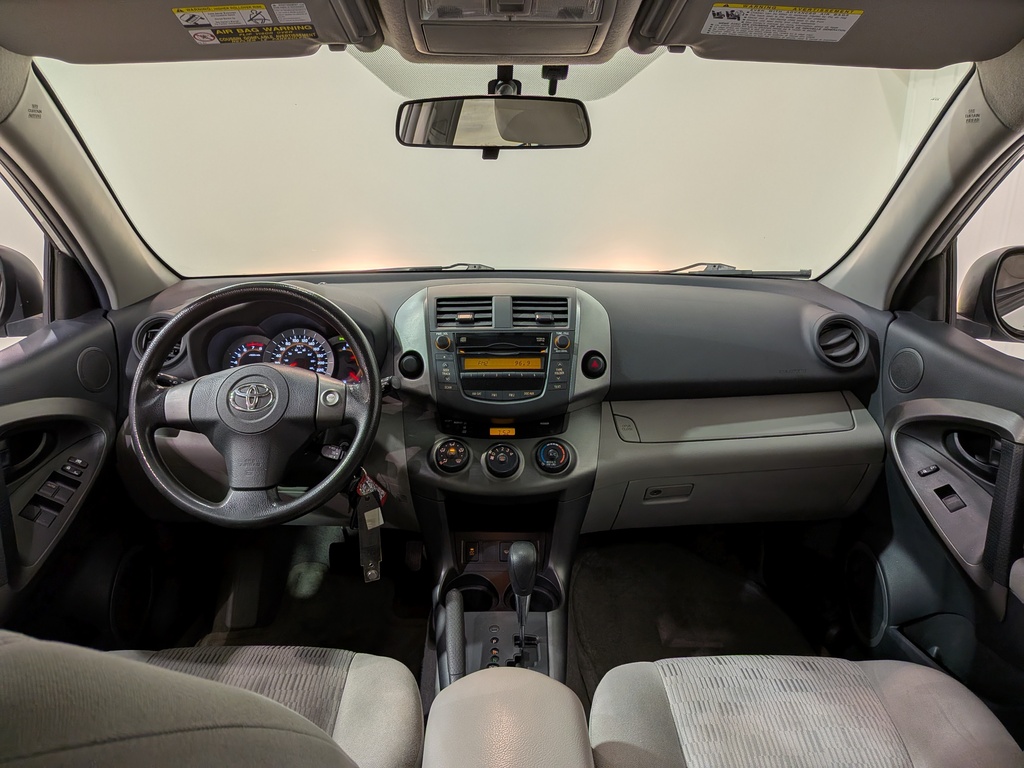 Toyota RAV4 2011