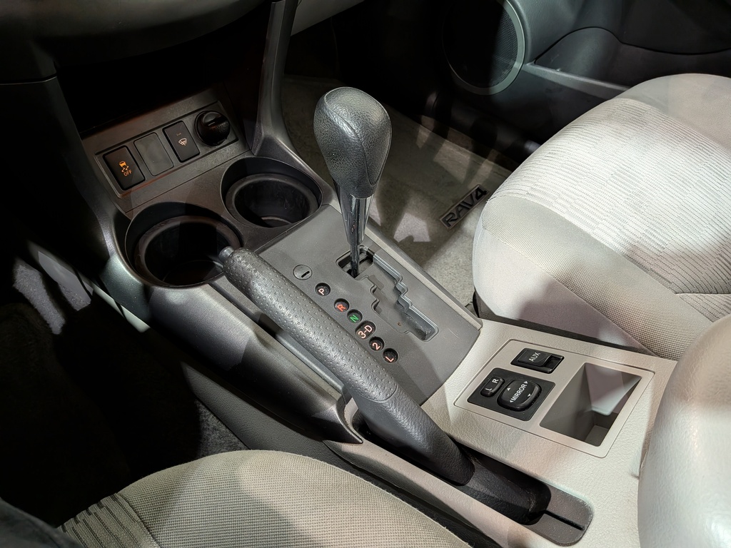 Toyota RAV4 2011