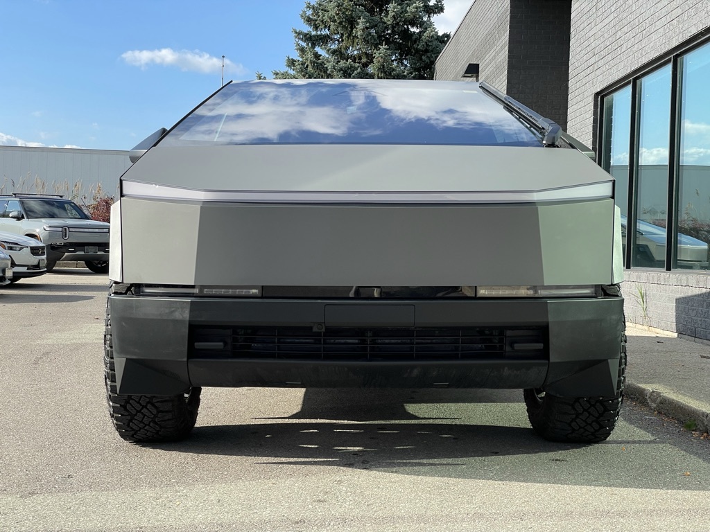 2024 Tesla Cybertruck