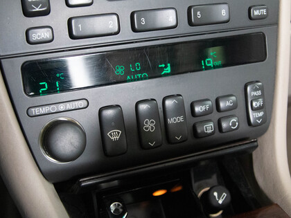 used 1999 Cadillac Concours car, priced at $12,900