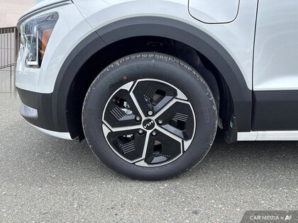 used 2025 Kia Niro Plug-In Hybrid car, priced at $39,145