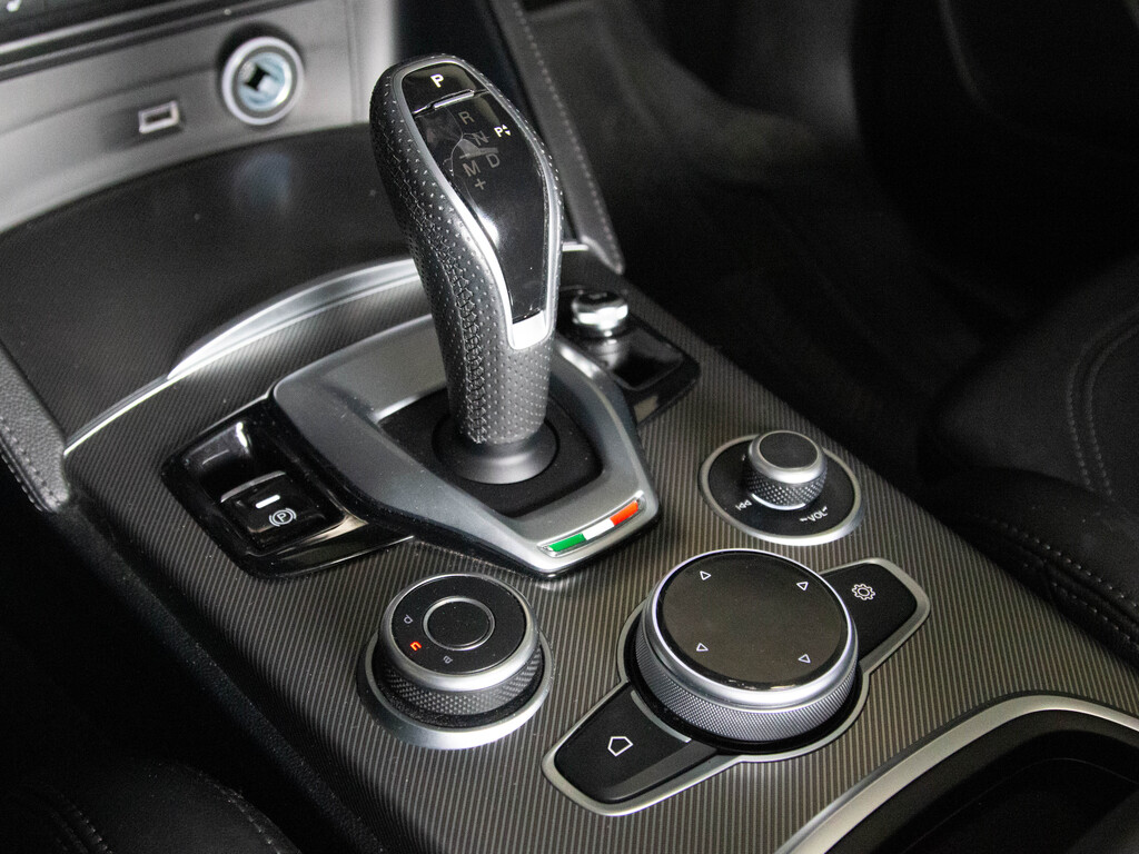 2022 Alfa Romeo Stelvio Ti Veloce AWD, 多伦多, 全款车