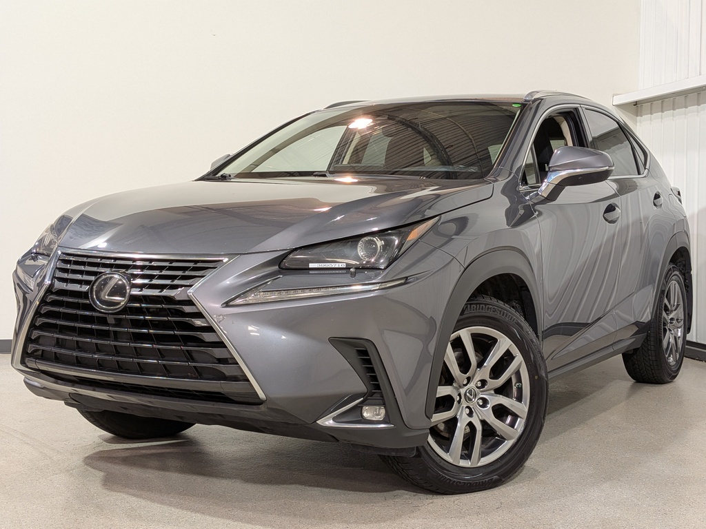 Lexus NX 2021