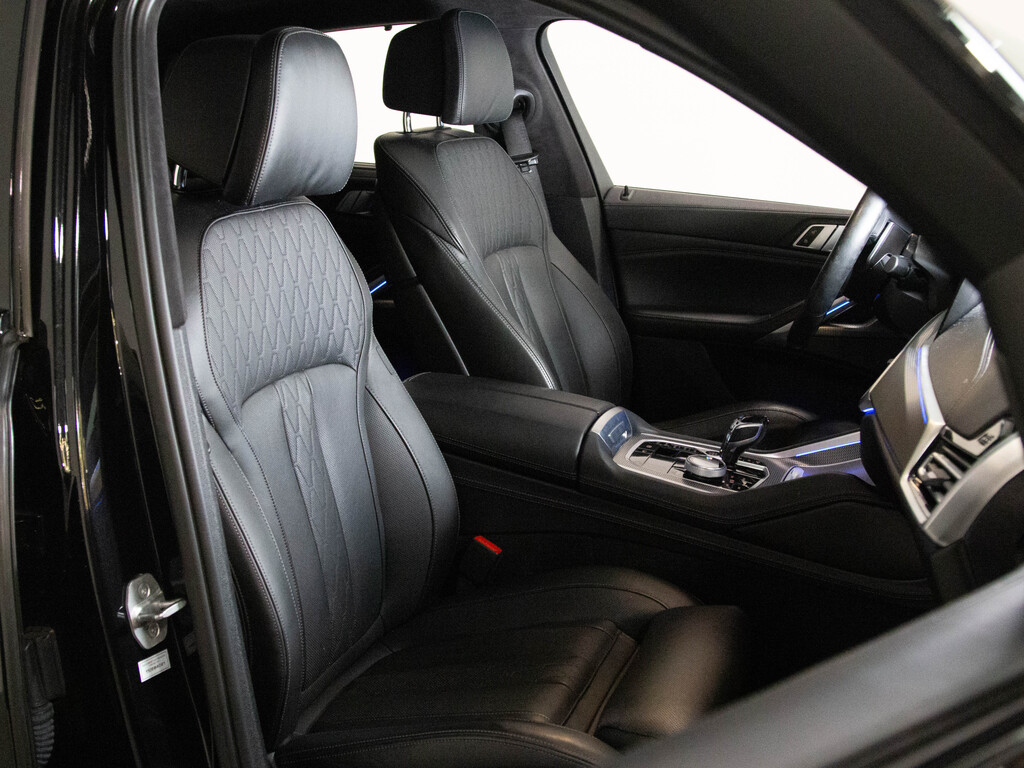 2021 BMW X6 M50i, 多伦多, 全款车