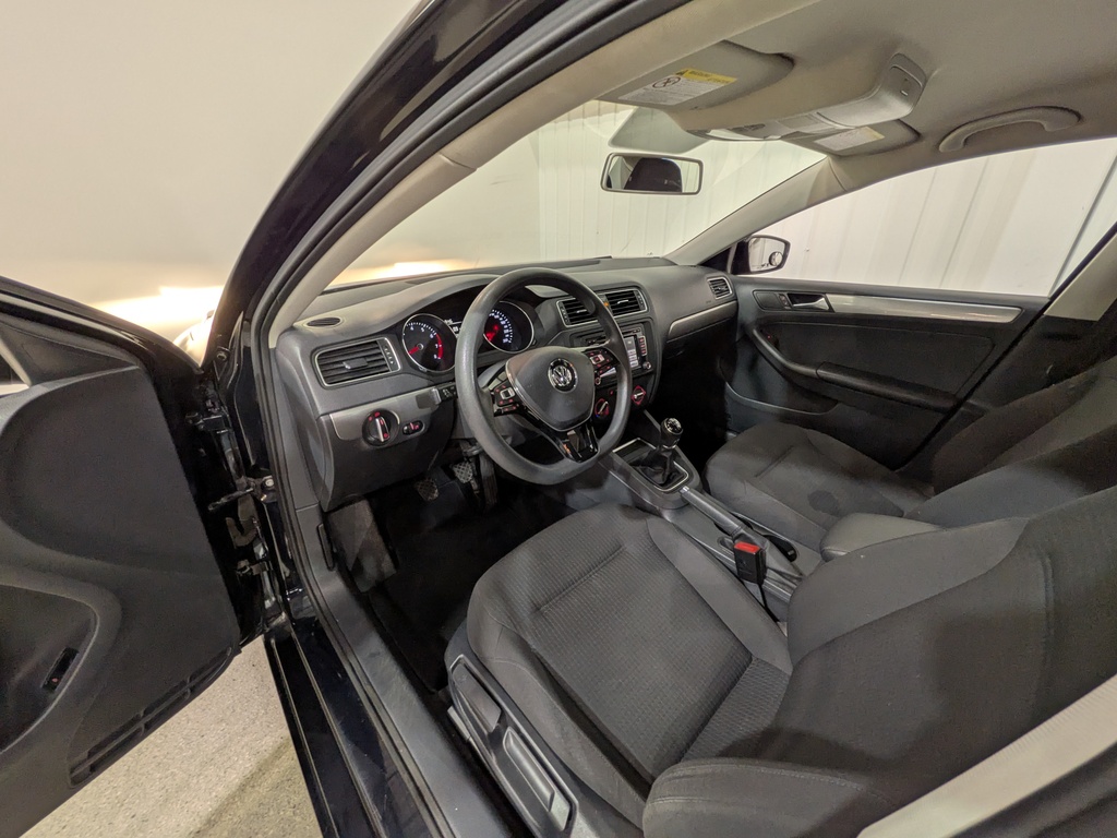 Volkswagen Jetta Sedan 2015 Volkswagen Jetta Sedan 2015