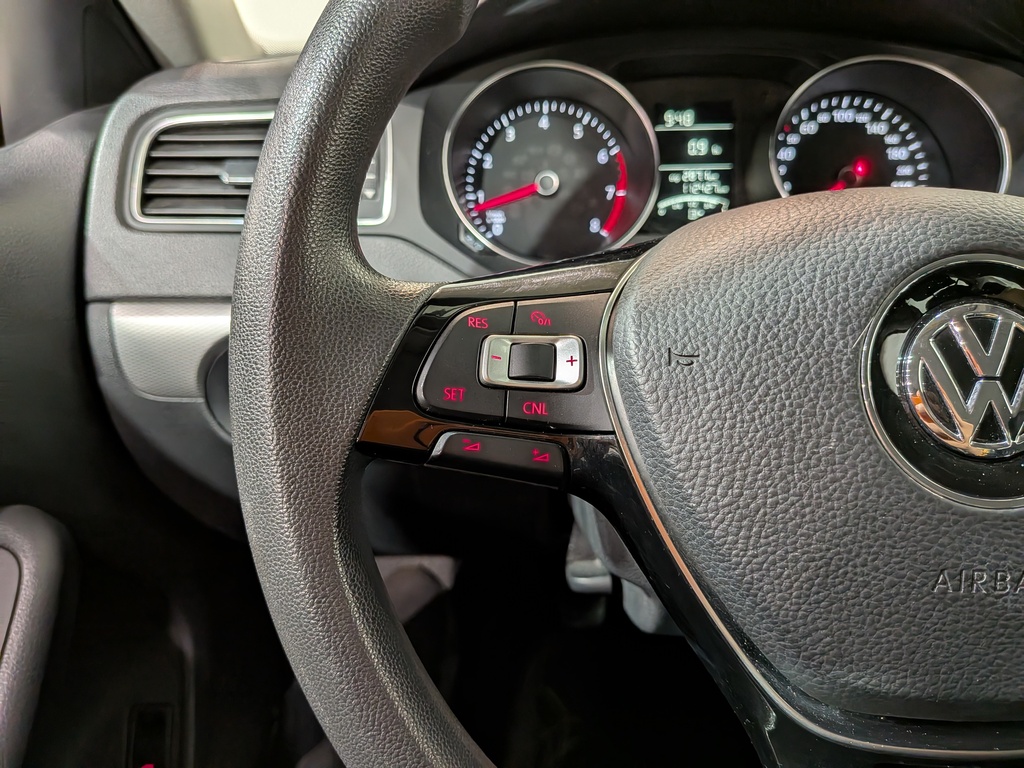 Volkswagen Jetta Sedan 2015 Volkswagen Jetta Sedan 2015