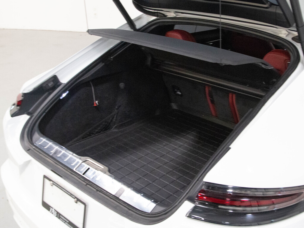 2018 Porsche Panamera E-Hybrid 4 Executive, 多伦多, 全款车