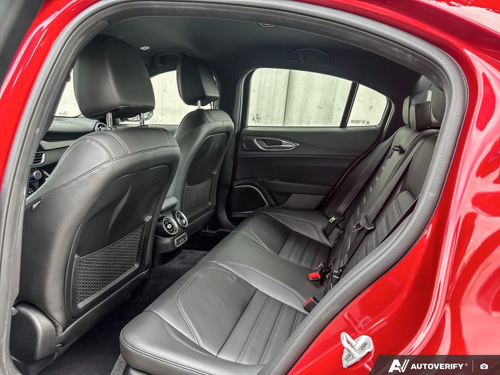 2023 Alfa Romeo Giulia Quadrifoglio RWD, 温哥华, 全款车