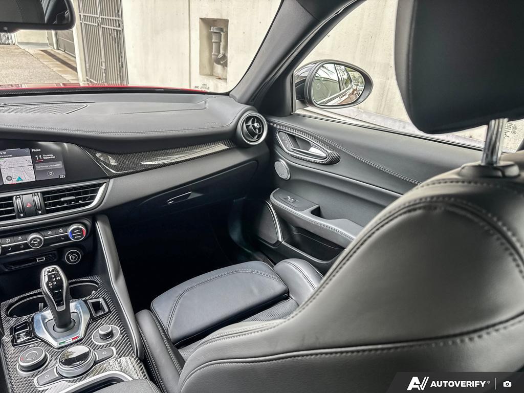 2023 Alfa Romeo Giulia Quadrifoglio RWD, 温哥华, 全款车