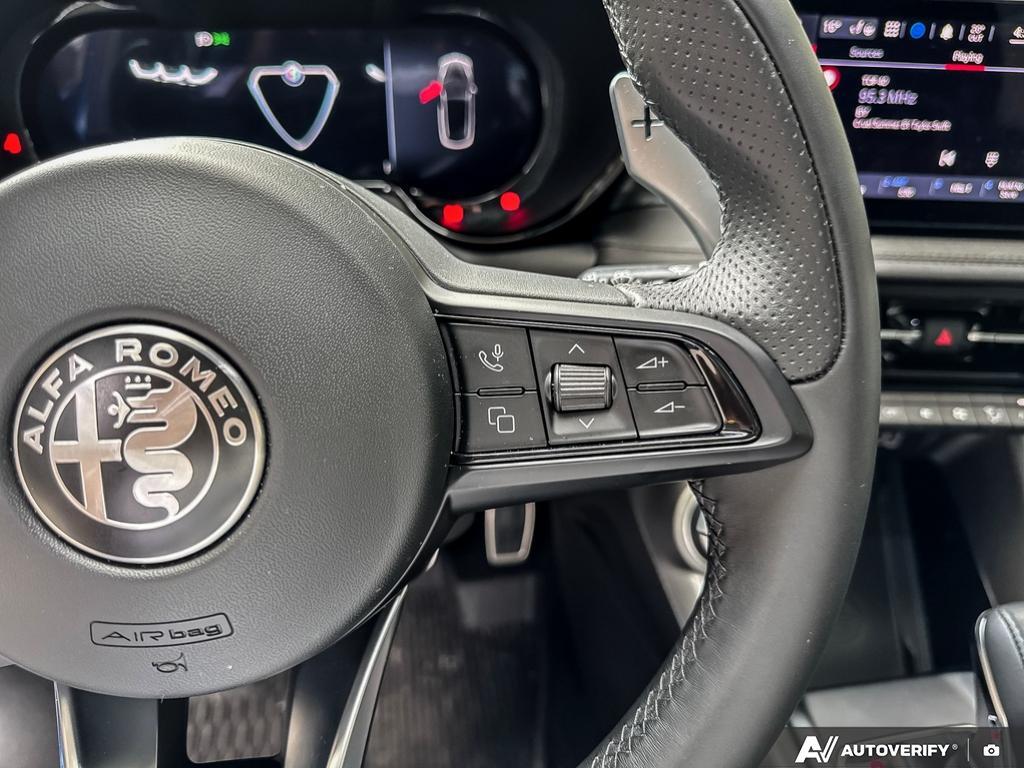 2024 Alfa Romeo Tonale Veloce EAWD, Vancouver, Cash