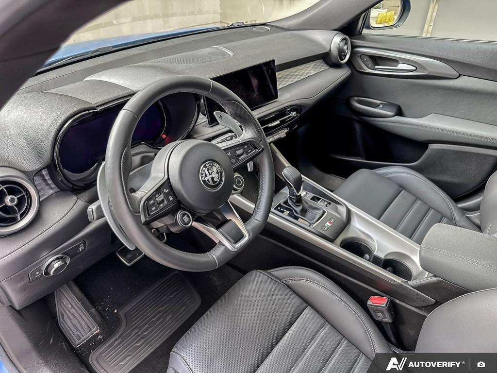 2024 Alfa Romeo Tonale Veloce EAWD, Vancouver, Cash