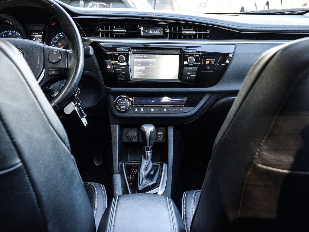 2015 Toyota Corolla CE, Toronto, Cash