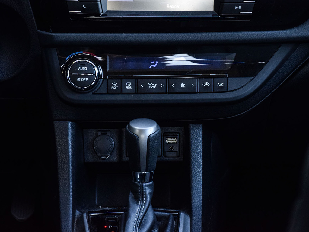 2015 Toyota Corolla CE, Toronto, Cash