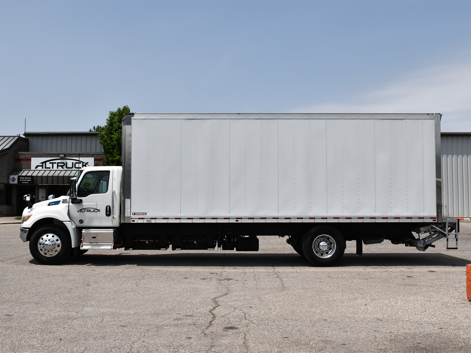 2024 International Electric MV Series