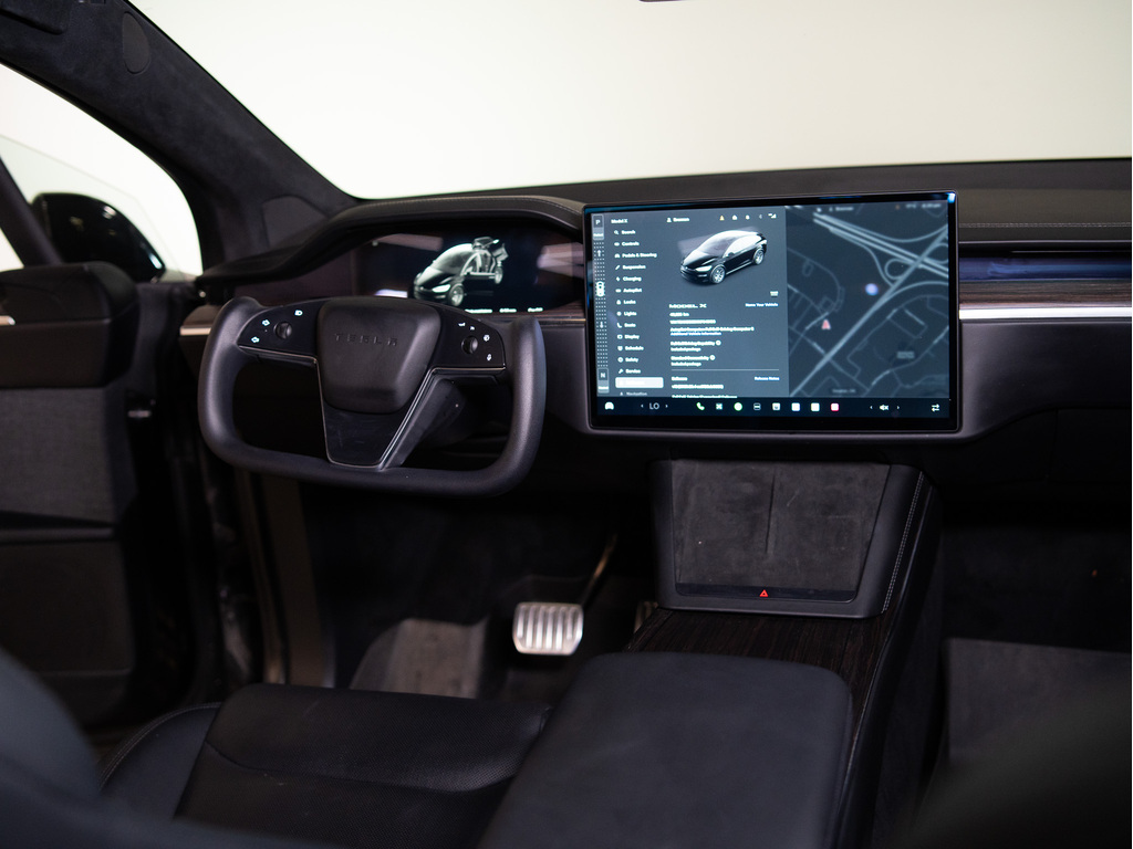 2022 Tesla Model X YOKE STEERING   FSD   22 IN, Toronto, Cash
