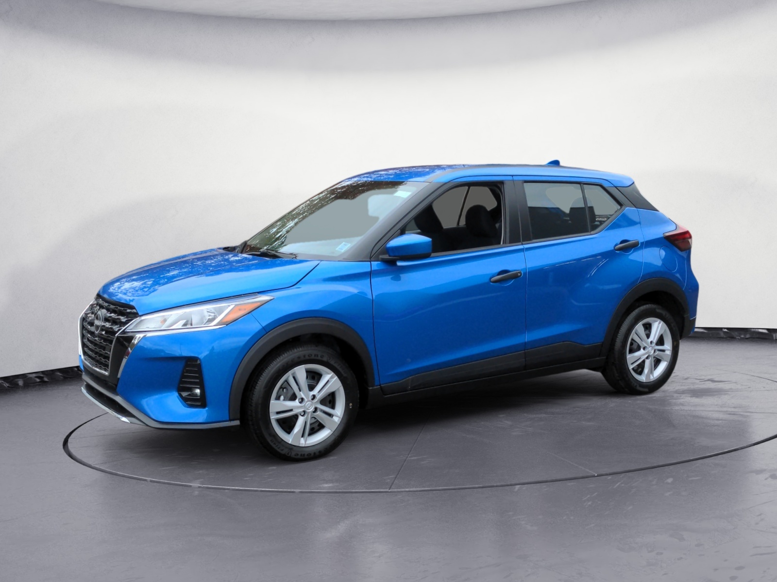 2025 Nissan Kicks Play