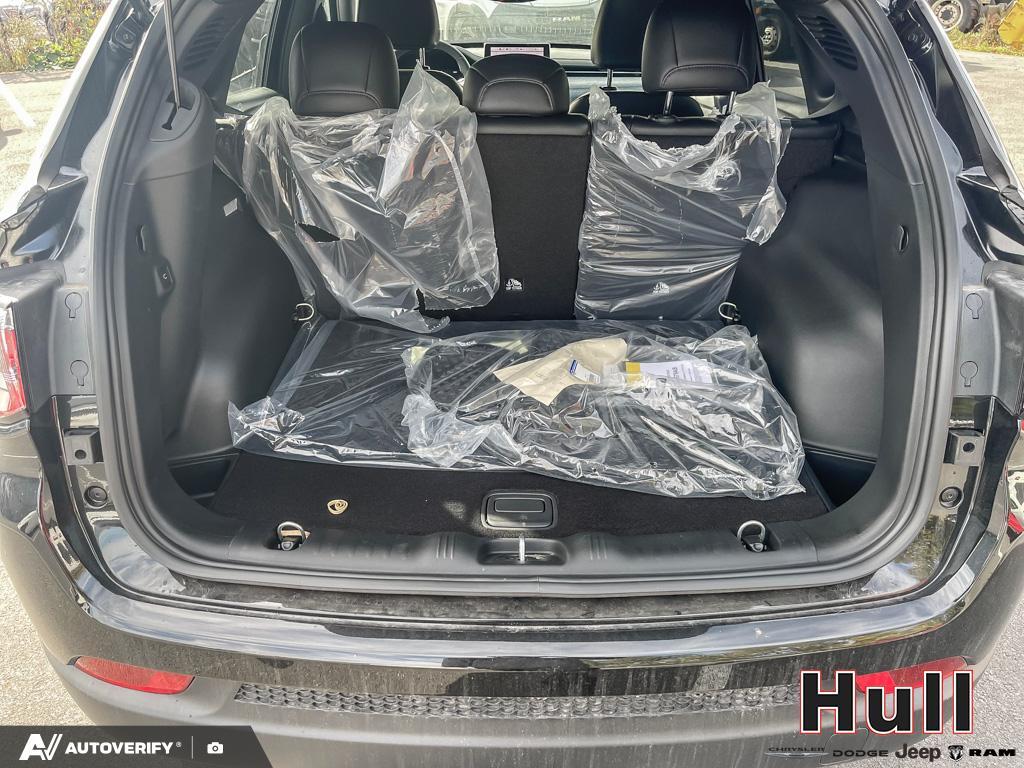 2025 Jeep Compass North, 多伦多, 全款车