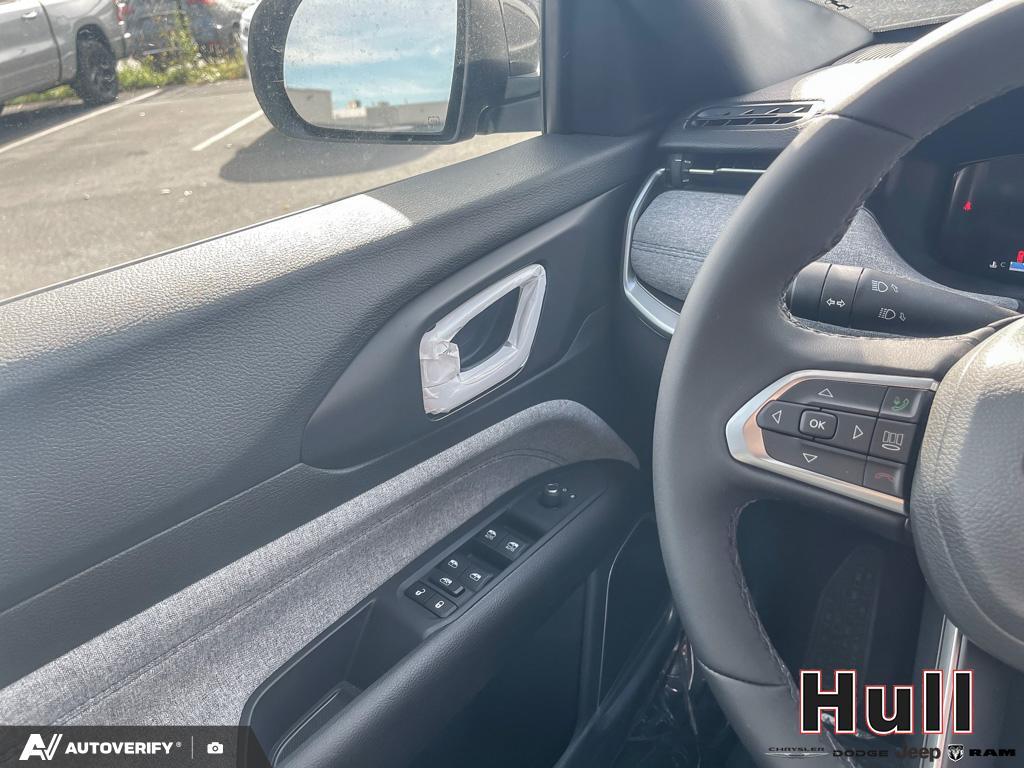 2025 Jeep Compass North, 多伦多, 全款车