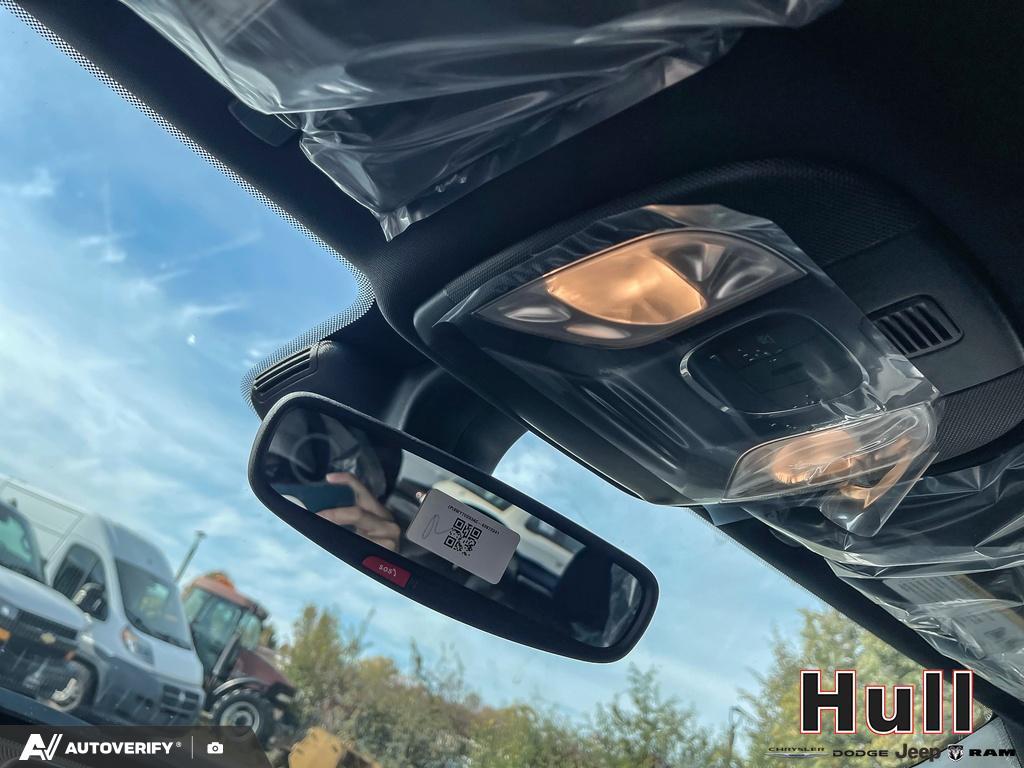 2025 Jeep Compass North, Toronto, Cash