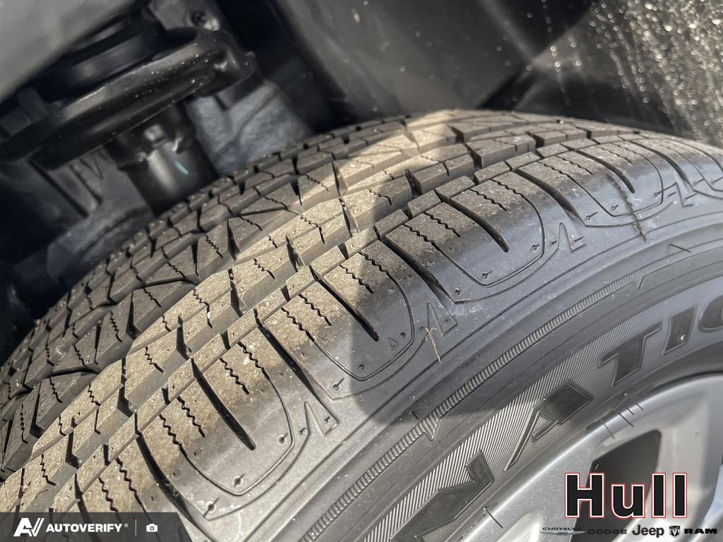 2025 Jeep Compass North, Toronto, Cash