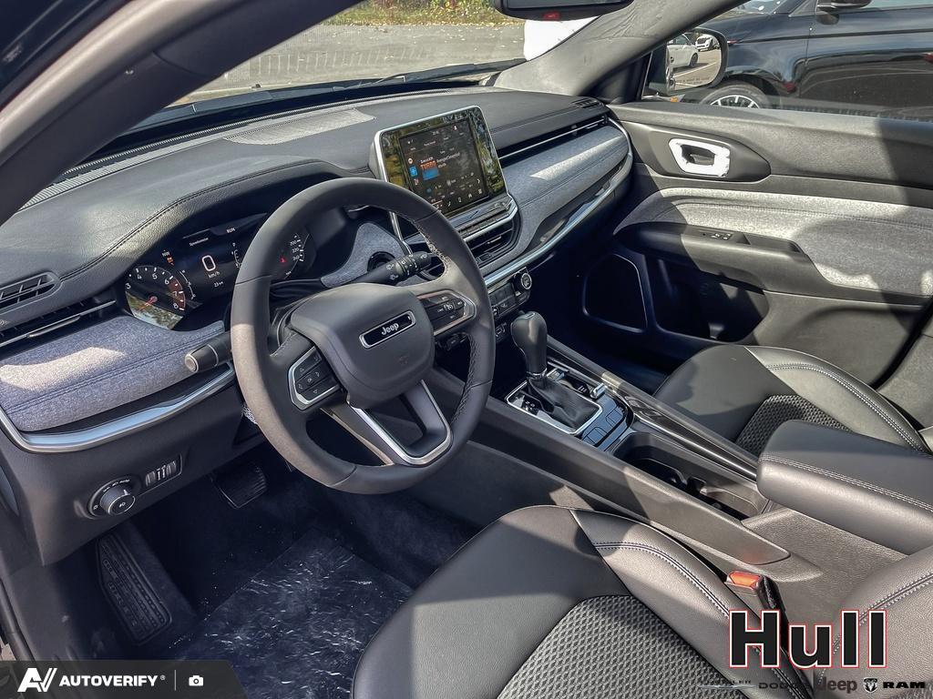 2025 Jeep Compass North, Toronto, Cash