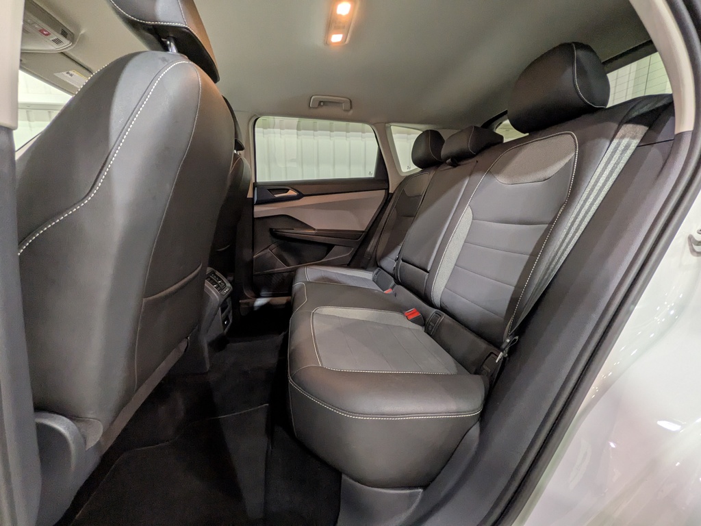 Volkswagen Taos 2024