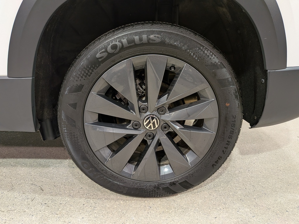 Volkswagen Taos 2024