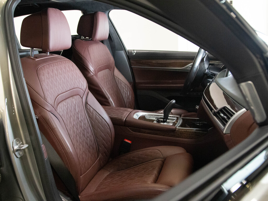 2020 BMW 750Li 750LI   M-SPORT   EXECUTIVE PKG   CARBON CORE, 多伦多, 全款车