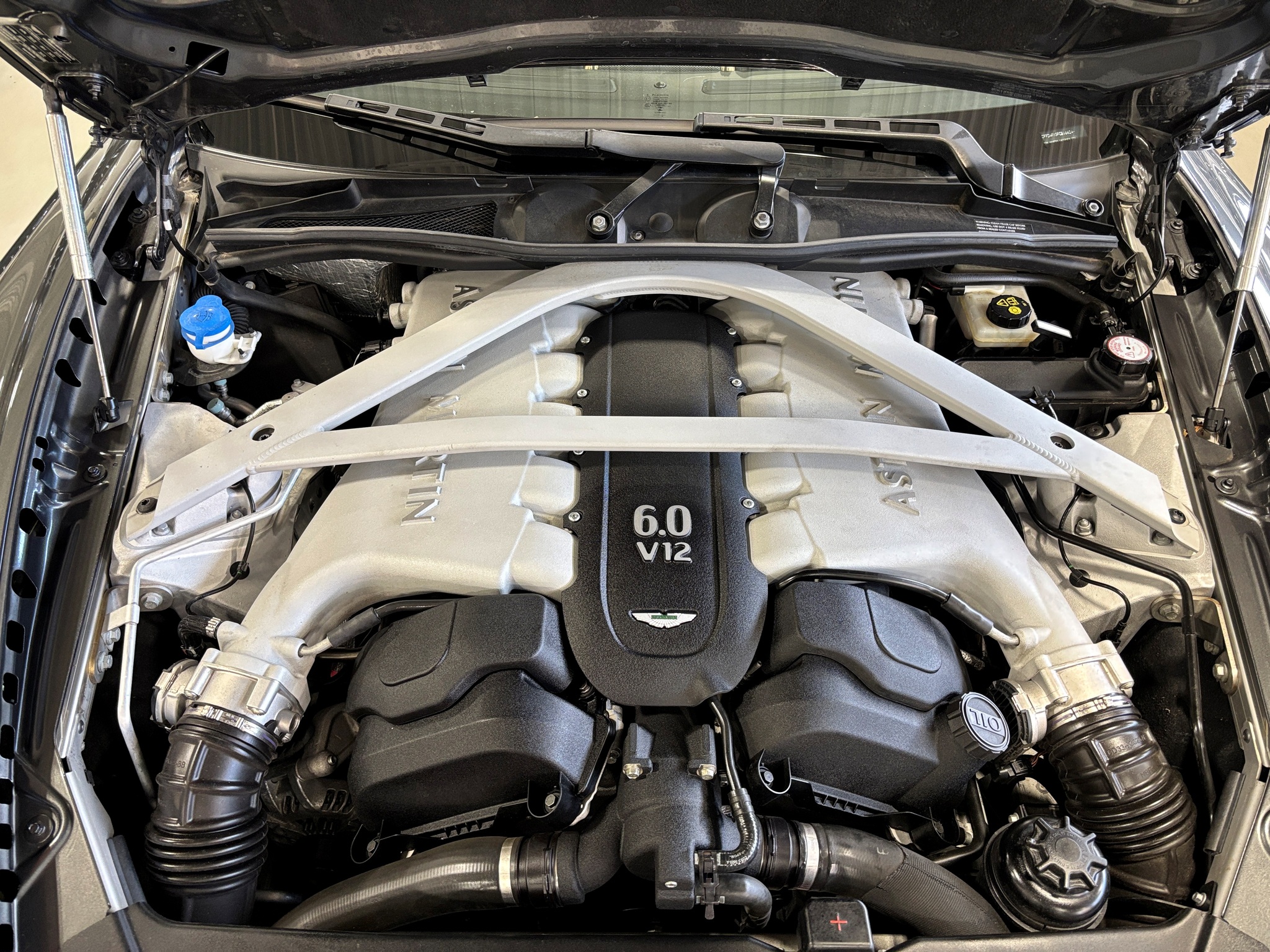 2015 Aston Martin DB9