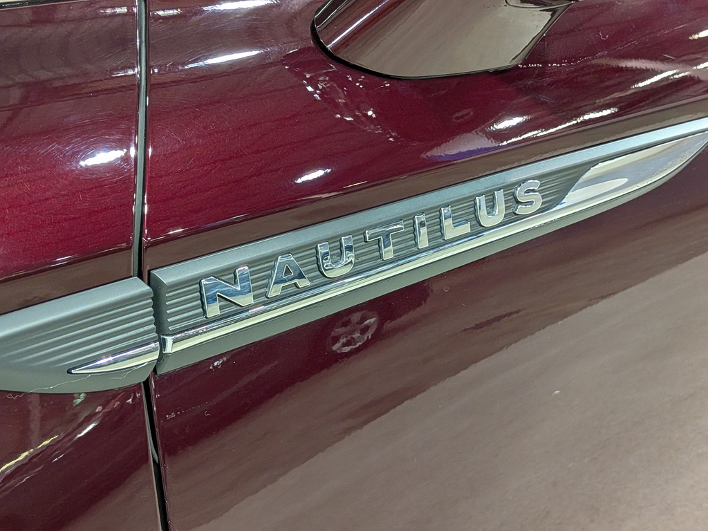 Lincoln Nautilus 2022