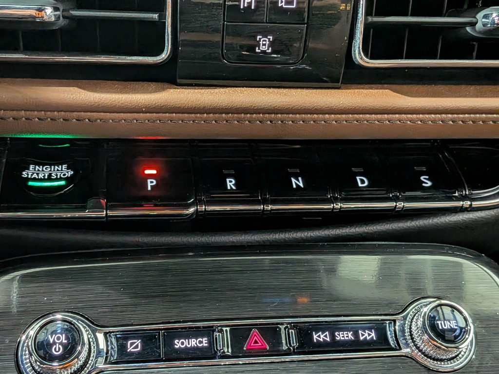 Lincoln Nautilus 2022