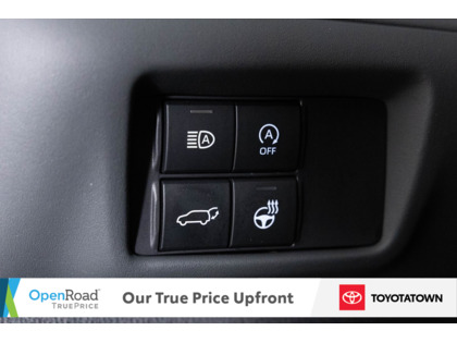 used 2023 Toyota Highlander car, priced at $47,998