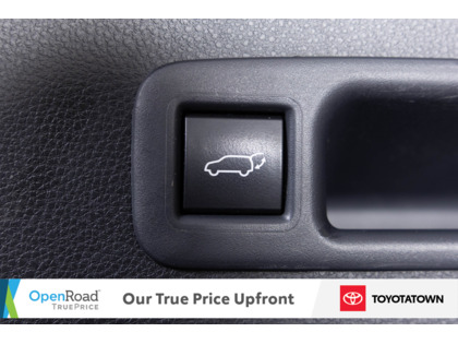 used 2023 Toyota Highlander car, priced at $47,998