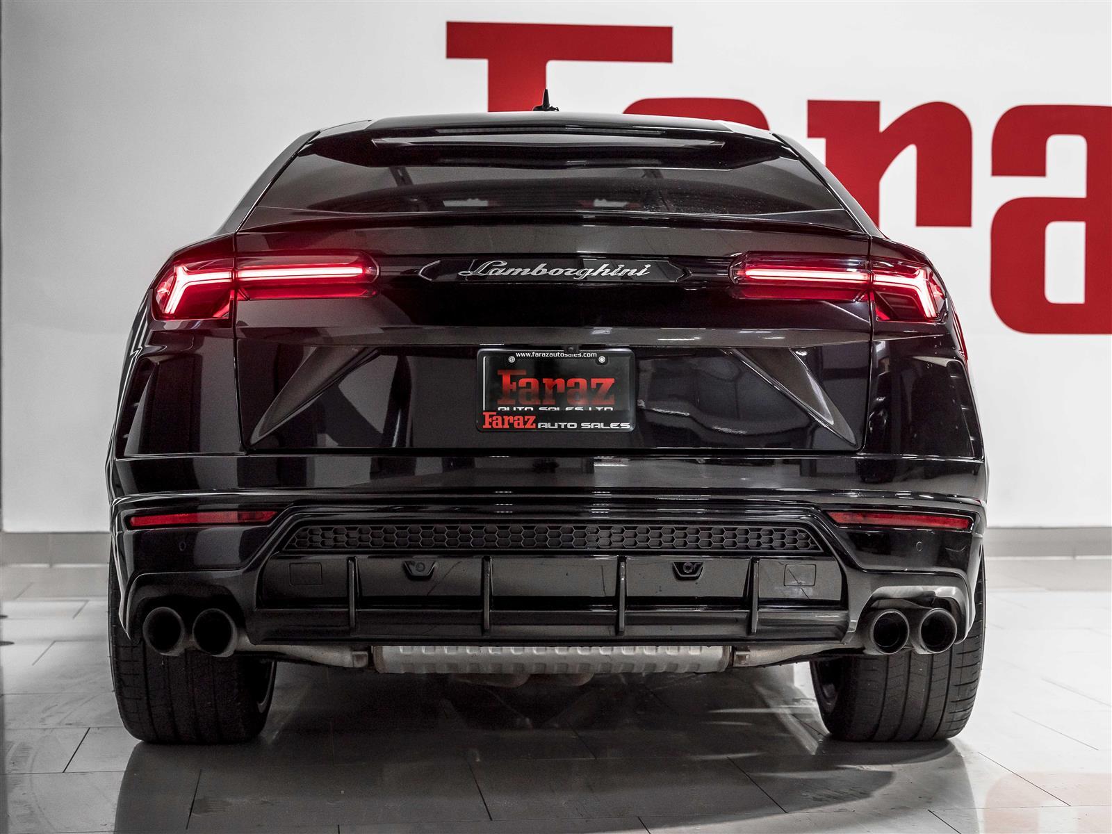 2022 Lamborghini Urus