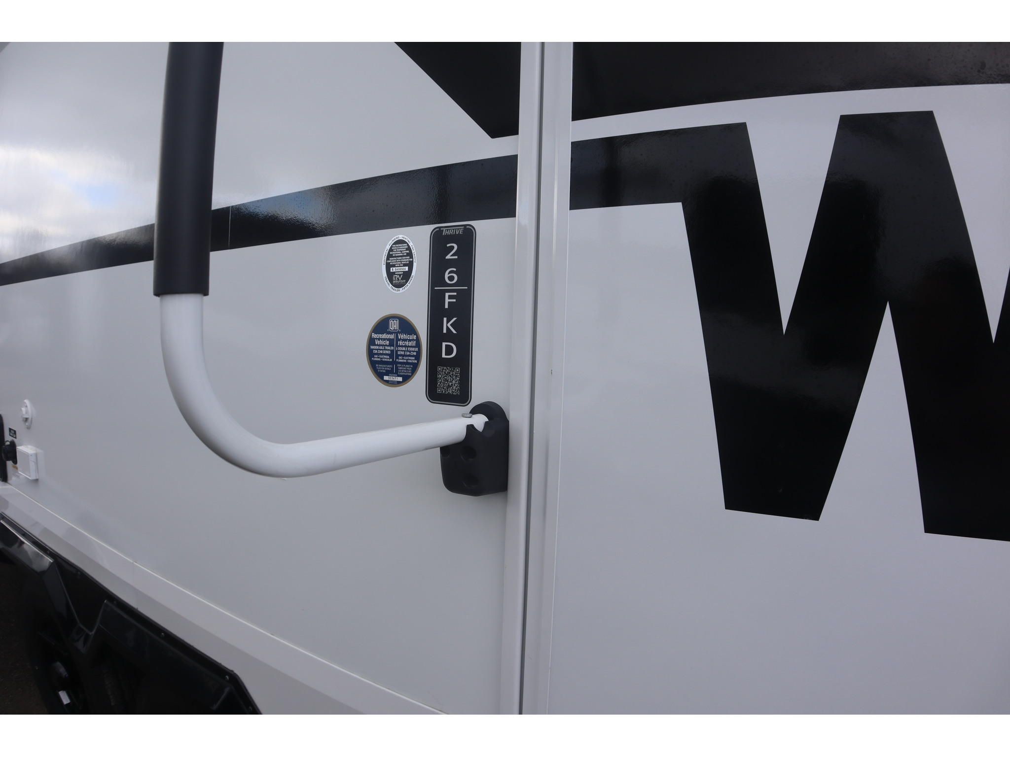 2026 Winnebago Thrive