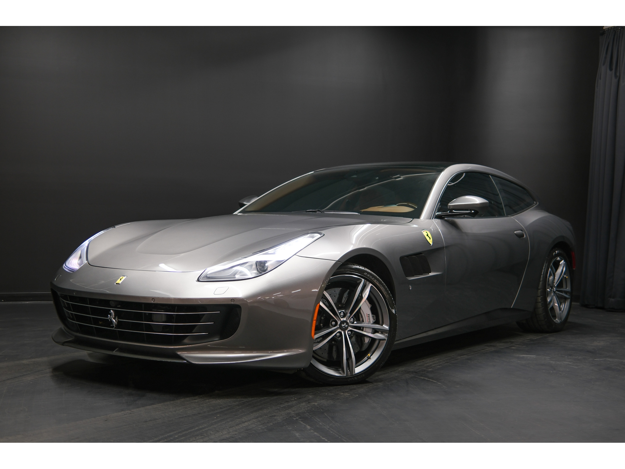 2020 Ferrari GTC4Lusso