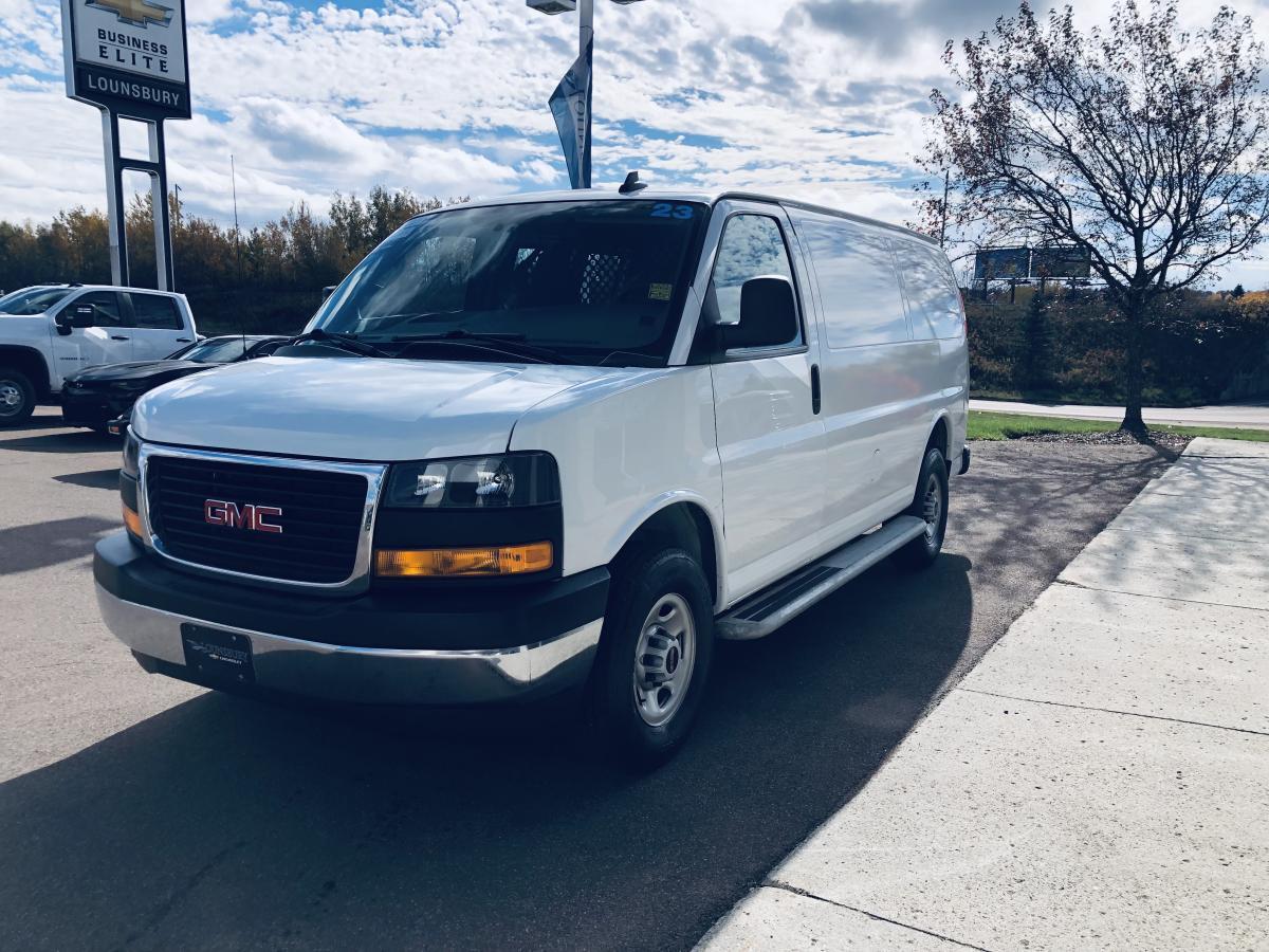 2023 GMC Savana