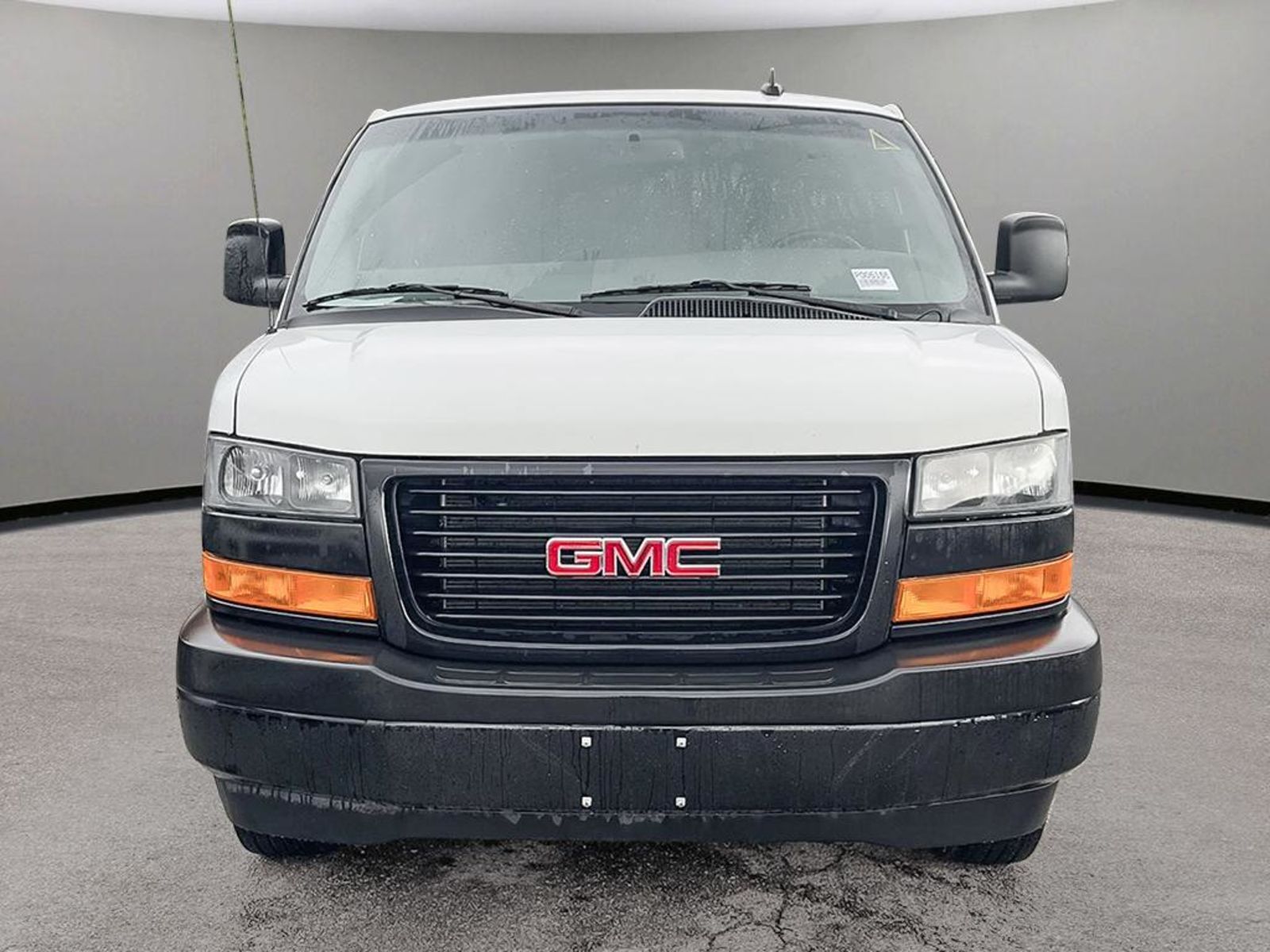 2023 GMC Savana Cargo Van