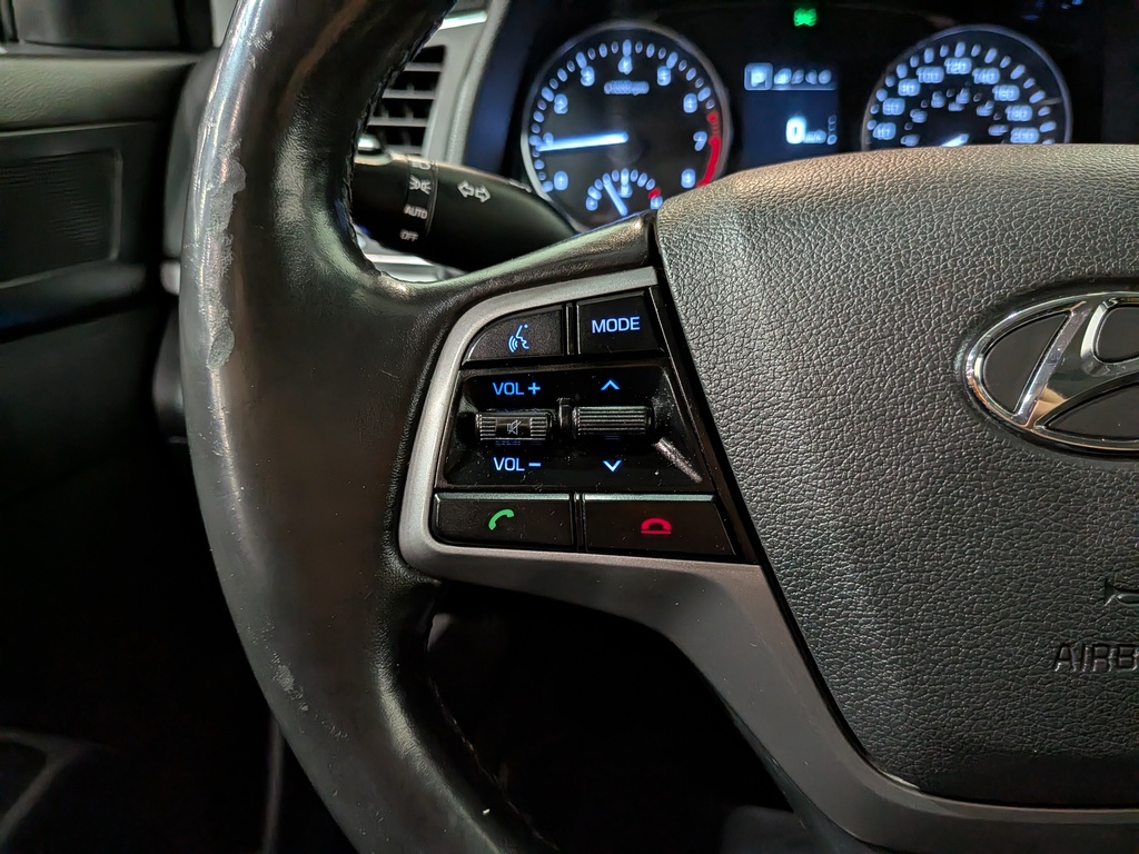 Hyundai Elantra 2017 Hyundai Elantra 2017