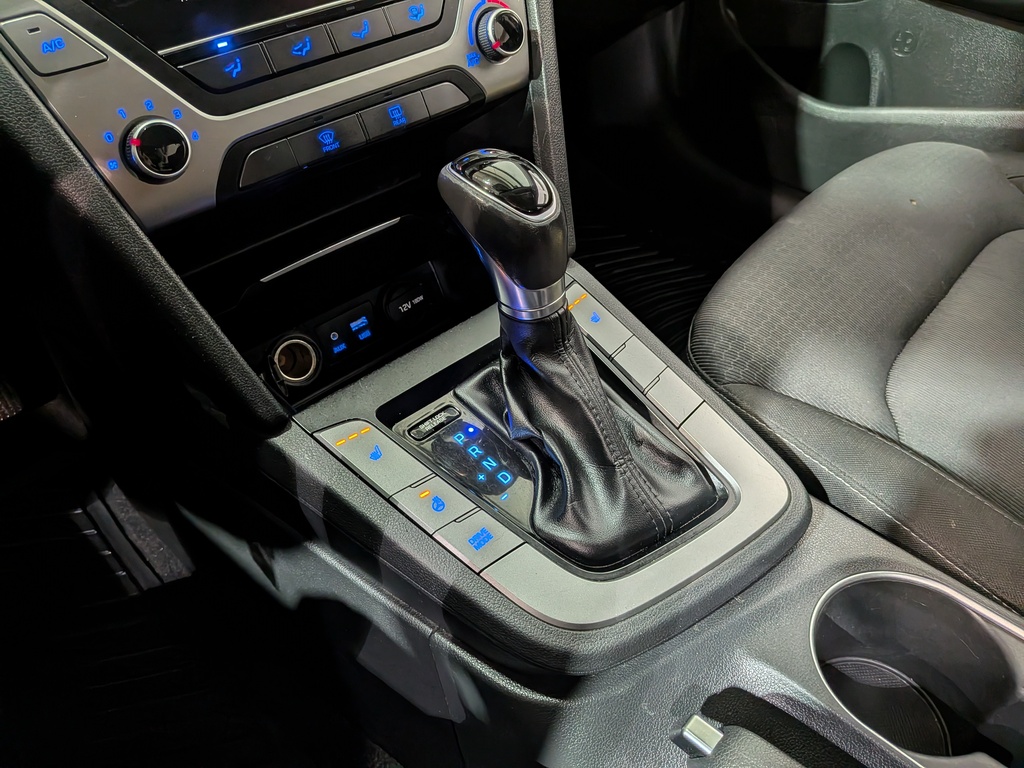 Hyundai Elantra 2017 Hyundai Elantra 2017
