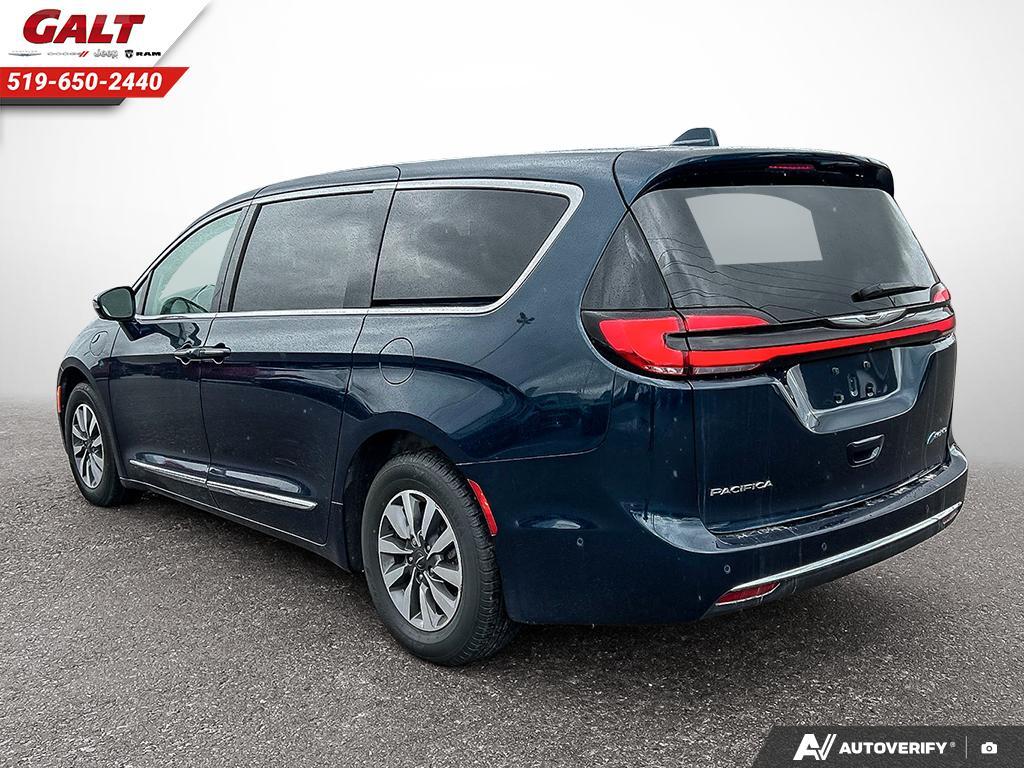2022 Chrysler Pacifica Hybrid
